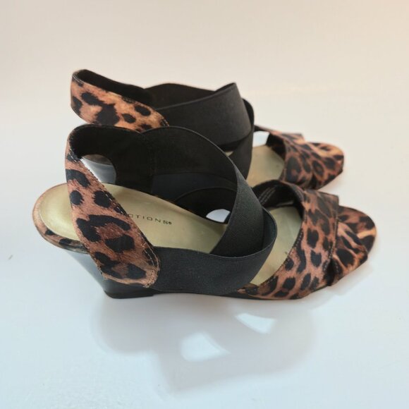 Predictions Leopard Print Wedge Sandals Ladies Size 6W - Picture 4 of 5